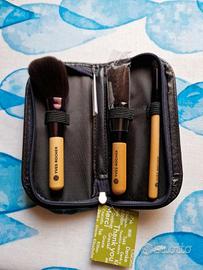 Kit pennelli yves rocher