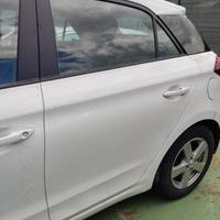 Porta posteriore sinistra HYUNDAI I20 del 2015