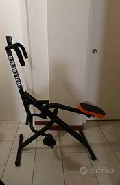 attrezzo sportivo per addominali e glutei