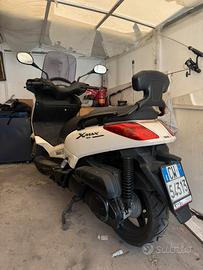 Yamaha Xmax 250 30.000km