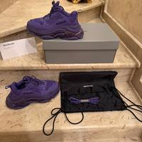 Sneakers Balenciaga Triple S viola N.39