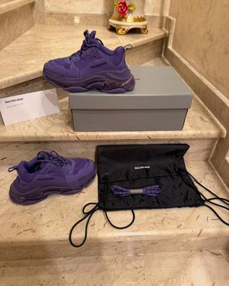 Sneakers Balenciaga Triple S viola N.39
