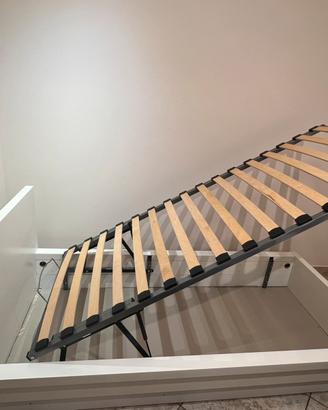 Letto singolo IKEA MALM con contenitore
