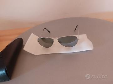 Ray-Ban 2012 da sole non graduati e custodia 