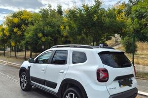 Vende 2 anni Dacia Duster Full Optional