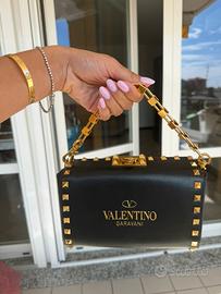 BORSA VALENTINO ROCKSTUD NERA