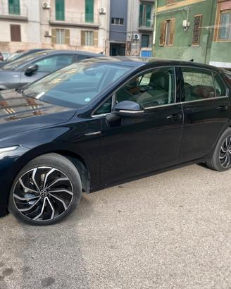 Golf 8