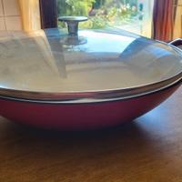 Pentola wok in ghisa smaltata