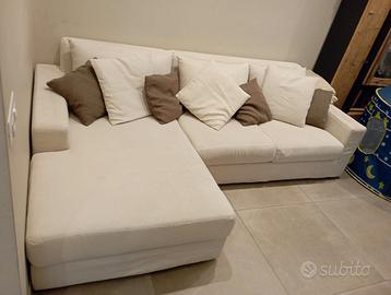 DIVANO ANGOLARE CON CHAISE LONGUE