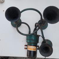 Trombette e compressore vintage BRIO Stebel