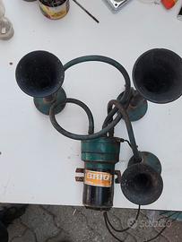 Trombette e compressore vintage BRIO Stebel