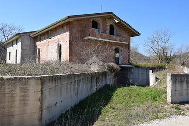 VILLA A SCHIERA A DURAZZANO
