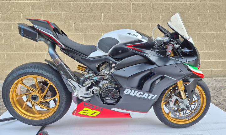 Ducati Panigale V4 R