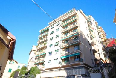 Appartamento Genova [CRT1218VRG] (Rivarolo)