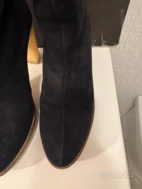 Stivali in suede gucci di tom ford anni 2000
