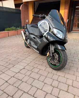 Yamaha Tmax 500
