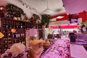 Cagliari - Attività Commerciale