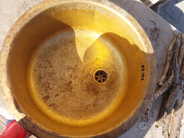 Lavandino in ottone da incasso da ristrutturare