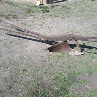 Aratro anni '30 in legno