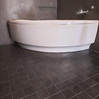 vasca da bagno angolare 