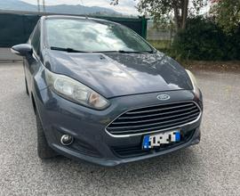 Ford Fiesta 1.5 TDCi 75CV 5 porte Titanium