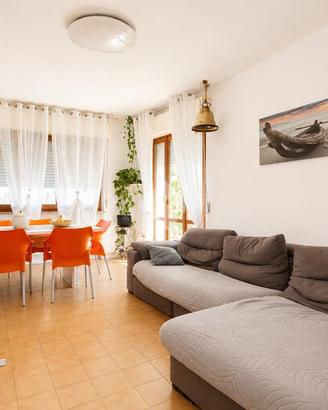 3 LOCALI A LORETO
