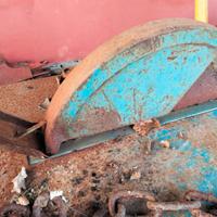 Sega circolare a banco per trattore