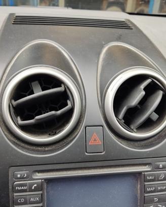Bocchetta clima centrale NISSAN QASHQAI del 2010