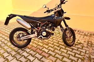 Fantic Motard 125 - 2023