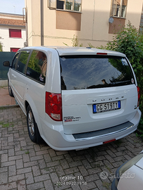 Dodge Grand caravan