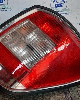 OPEL ASTRA STATION WAGON 2006 - STOP POSTERIORE DE