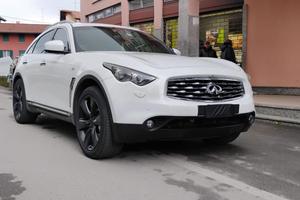 INFINITI FX30 d S
