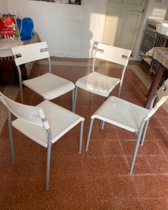 Set tavolo e sedie IKEA