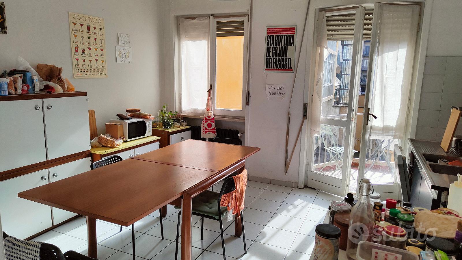 Stanza singola in San Salvario, foto 2 di 5