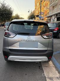 Opel Crossland con soli 100.000 KM