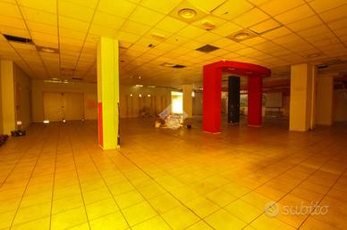 UFFICIO A CAPRIATE SAN GERVASIO