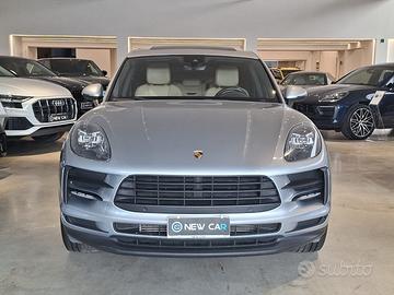 PORSCHE Macan 2.0