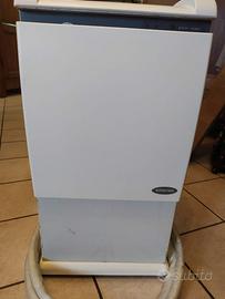 Condizionatore portatile  con 5 metri di tubo