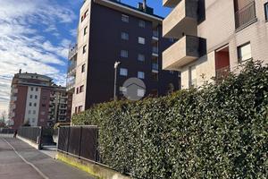 BOX A PESCHIERA BORROMEO