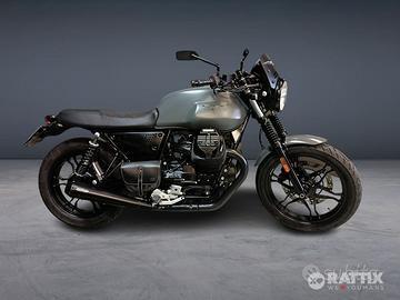 MOTO GUZZI V7 III 750