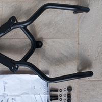 Porta pacchi bauletto Givi Aprilia Tuareg 660