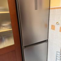 Frigorifero combinato Haier