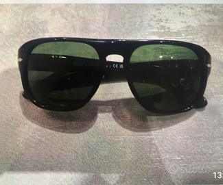 Occhiali da sole Persol modello 3310