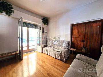Appartamento di 98 m² con 4 locali e box auto a Sa