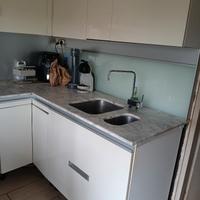 cucina angolare senza elettrodomestici 