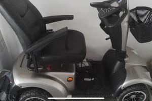 Scooter elettrico per anziani