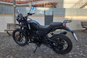 Moto Royal Enfield Himalayan agosto 2019 