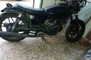 Moto Guzzi V 35 - 1979