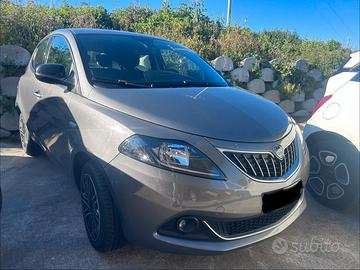Lancia Ypsilon 1.0 FireFly 5 porte S&S Hybrid