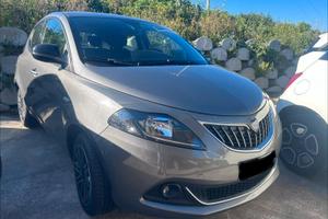 Lancia Ypsilon 1.0 FireFly 5 porte S&S Hybrid